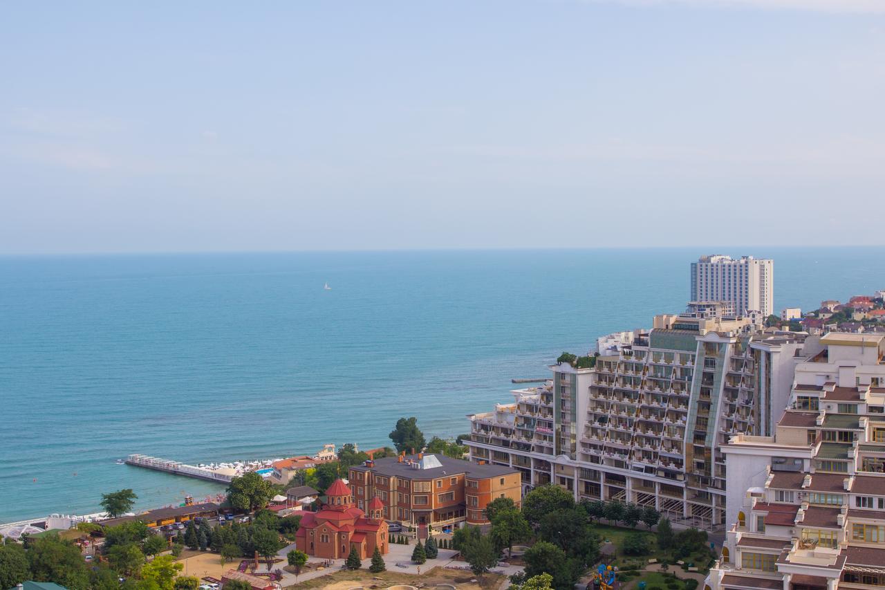Horizon Hotel Odesa Exterior photo