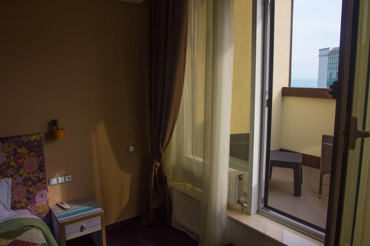 Horizon Hotel Odesa Exterior photo